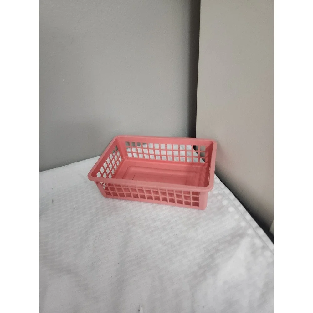 Pink Plastic Grid Storage Basket Rectangular Desktop Organizer Tray
